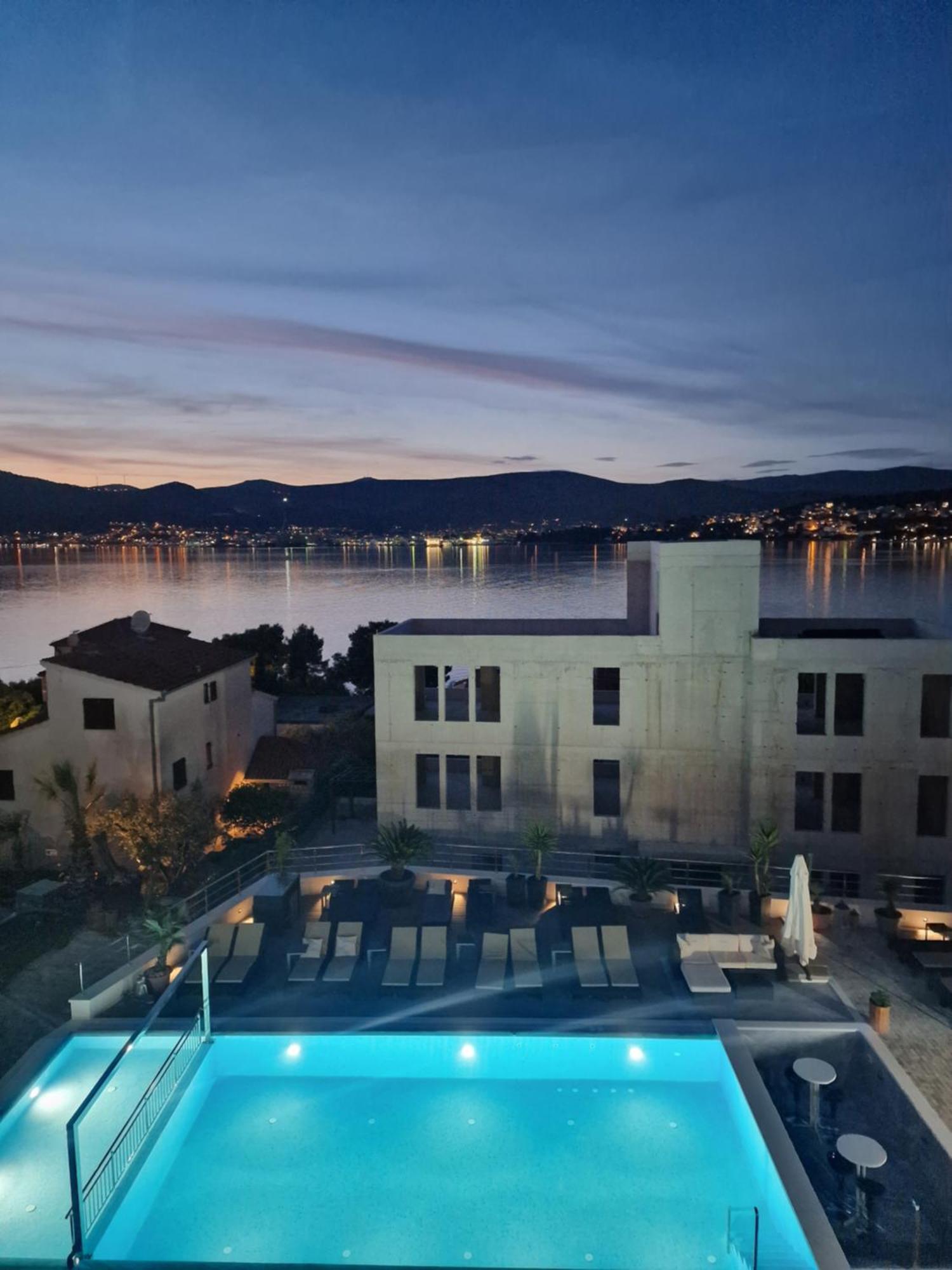 Apartments Silva With A View Of Sea Trogir Exterior foto