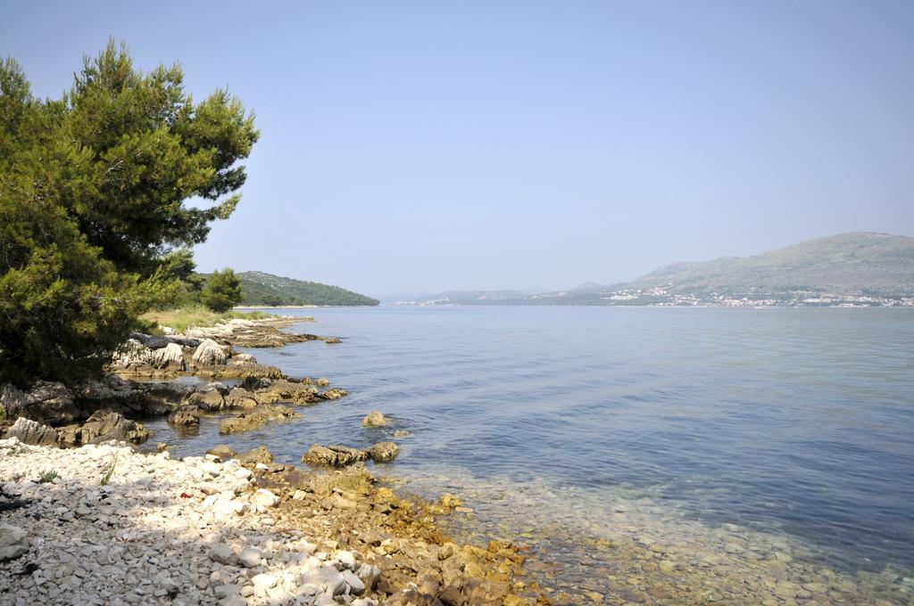 Apartments Silva With A View Of Sea Trogir Exterior foto